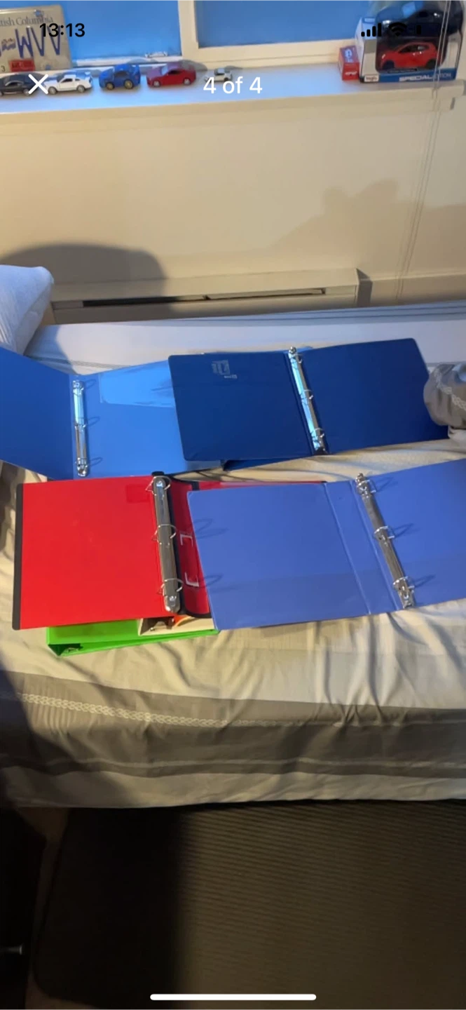 8 Assorted 3-Ring Binders - photo 4