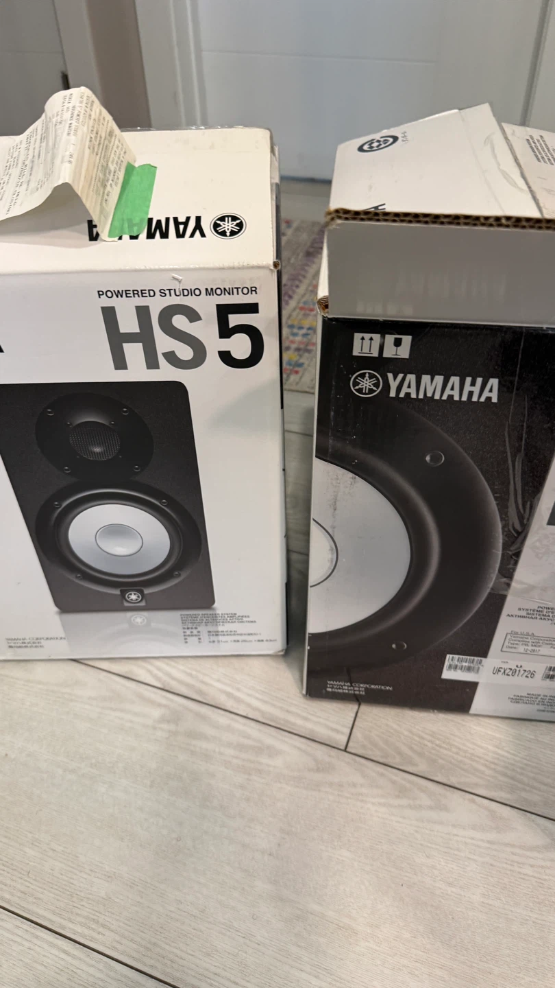 Yamaha HS5 Powered Studio Monitors (Pair) - photo 2