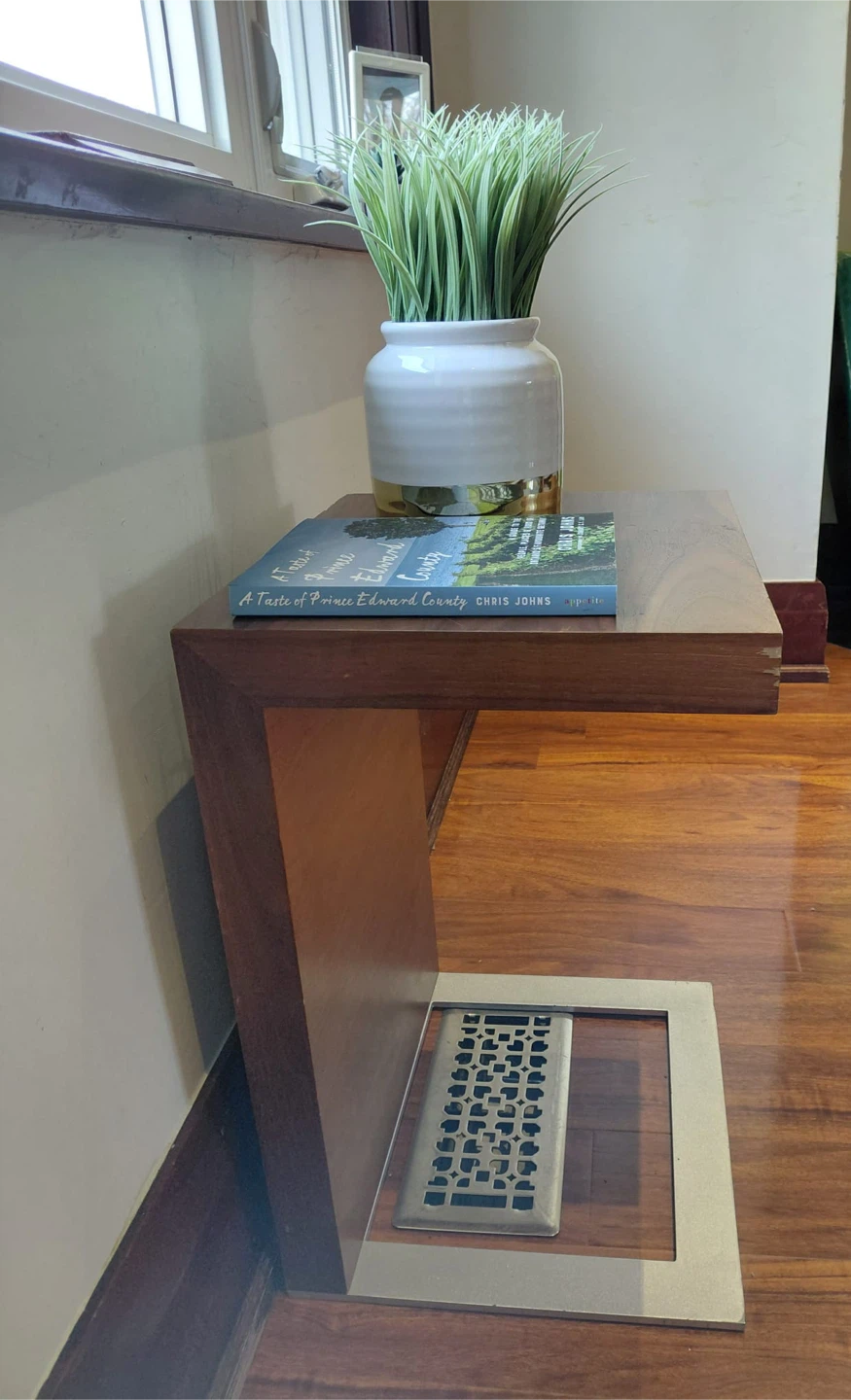Wooden C-Table End Side Table - photo 2