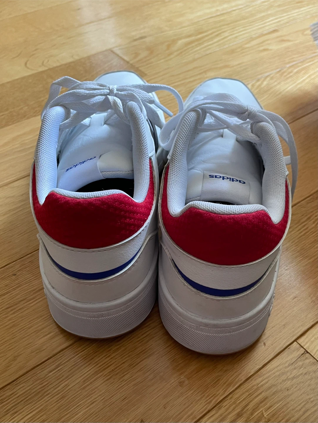Adidas Men's White Sneakers Size 10 - photo 2