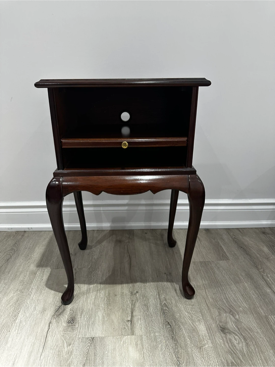 Wooden Side Table - photo 4