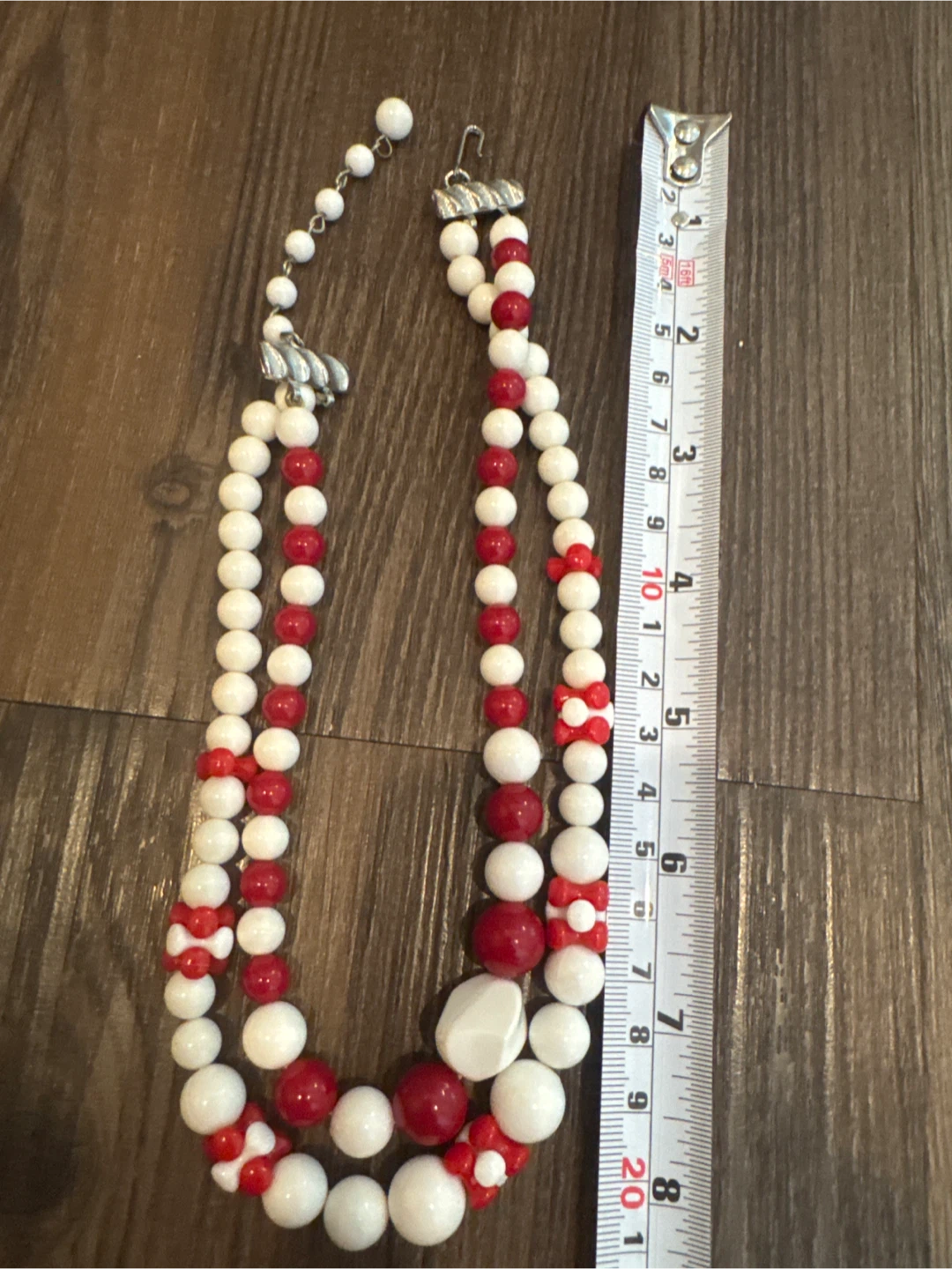 Double Strand MCM VINTAGE  Red and White Beaded Necklace - photo 5