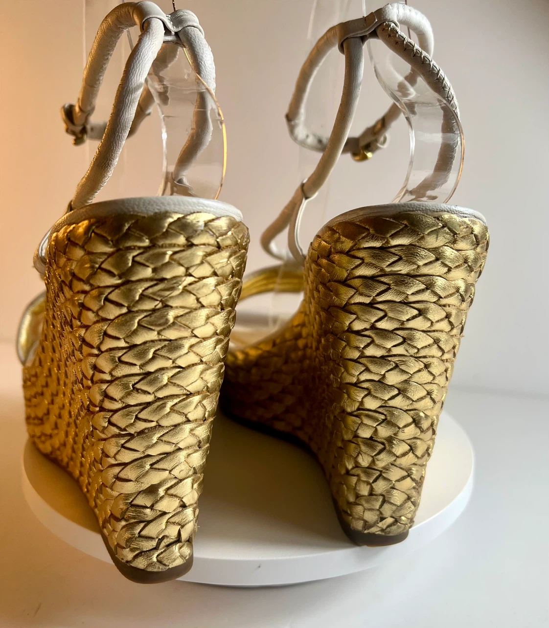 Coach White & Gold Wedge Sandals - photo 5
