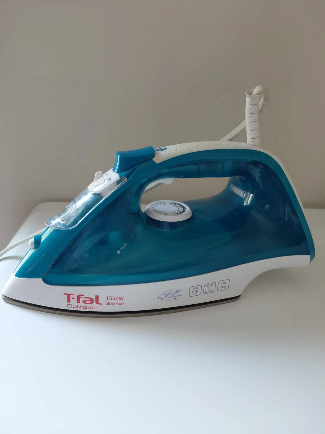 T-fal OptiGlide 1550W Steam Power Iron