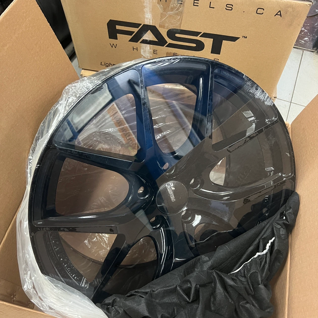 FAST Wheels FC04 18x8" Alloy Wheels 5x112