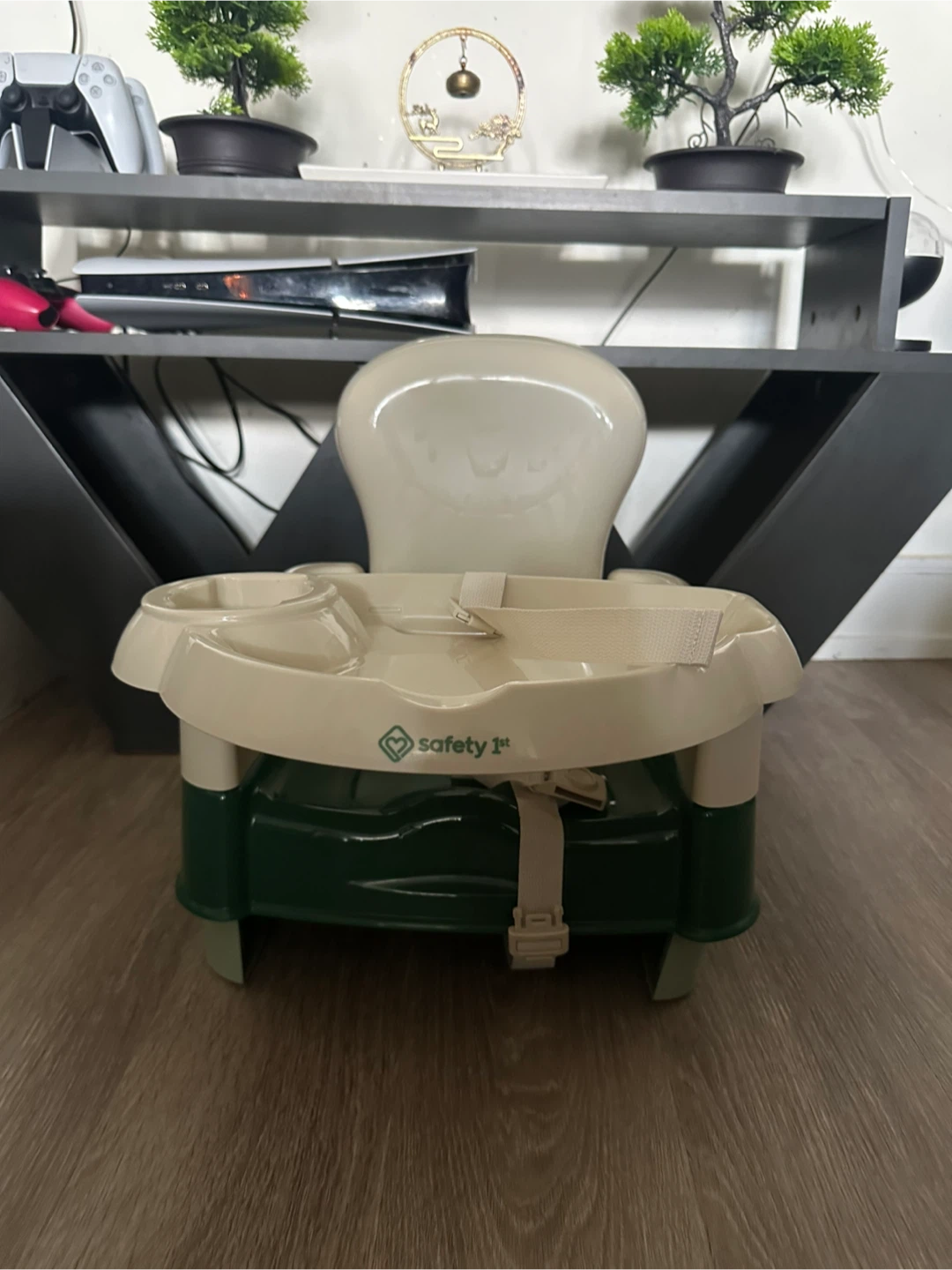 Safety 1st Booster Seat