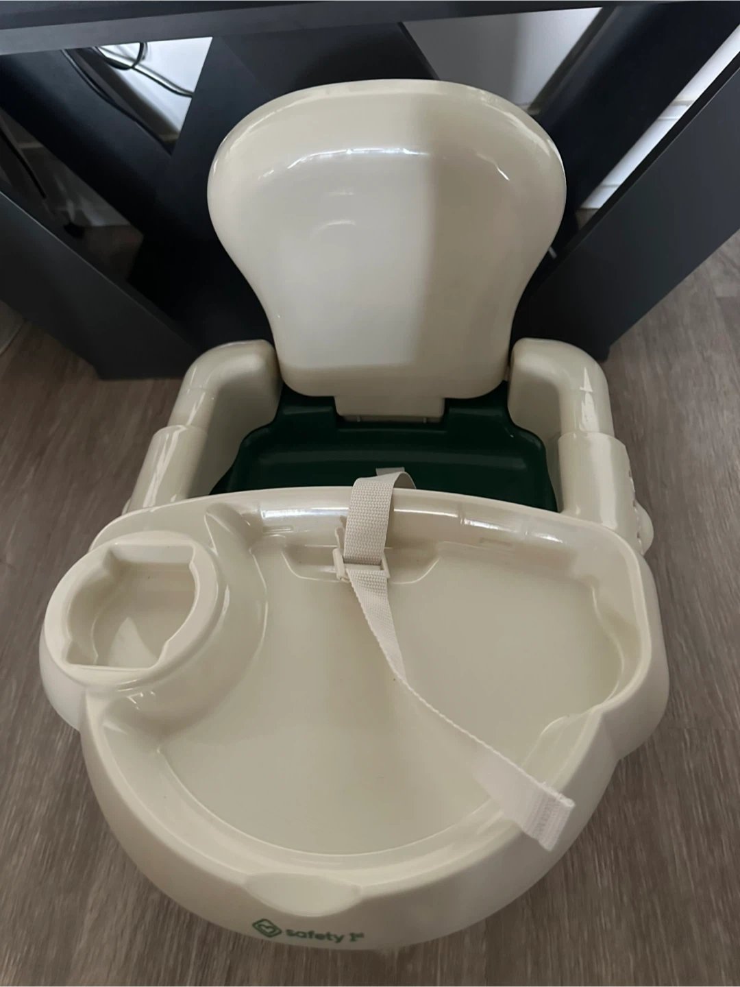 Safety 1st Booster Seat - photo 2