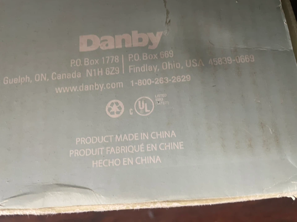 Danby Premiere DAC8075EE 8,000 BTU Window Air Conditioner - photo 3