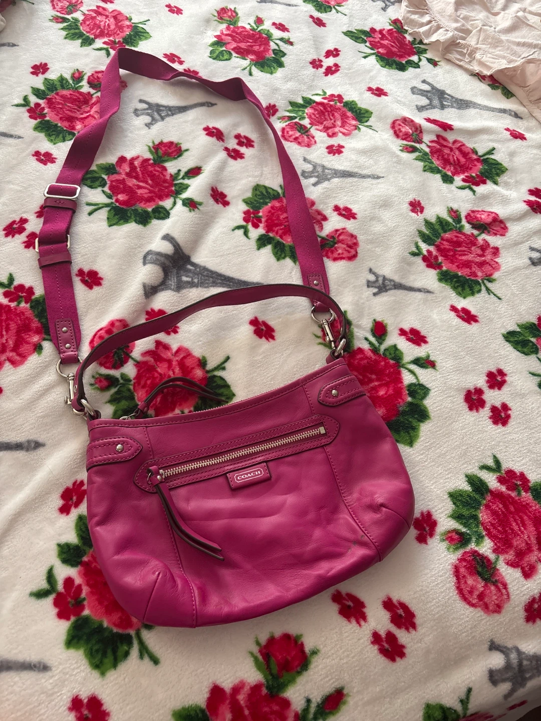 Coach Pink Leather Shoulder Bag - photo 3