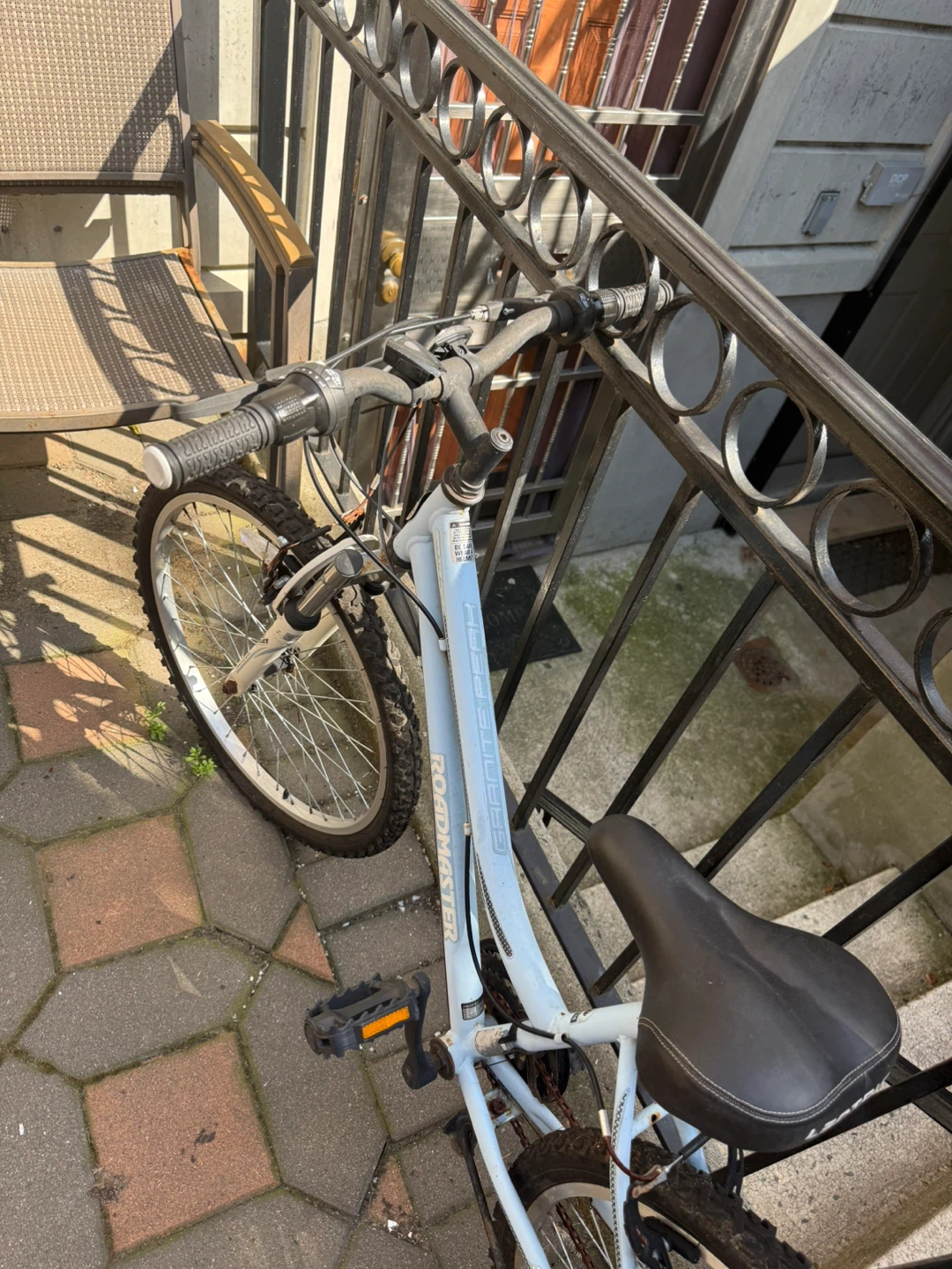 Roadmaster Mountain Bike - photo 2