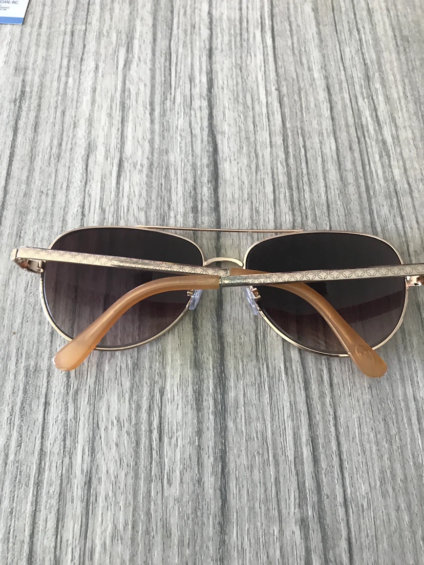 Gold Aviator Sunglasses - photo 2