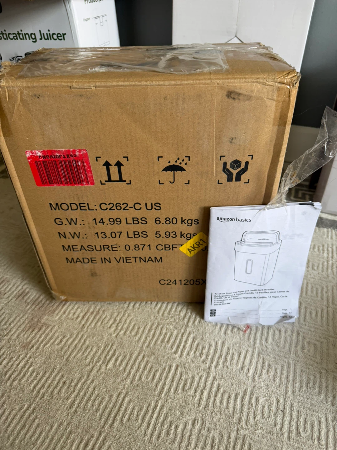 Amazon Basics 12-Sheet Cross-Cut Paper Shredder - photo 3