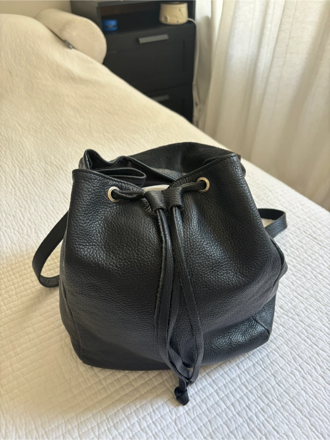 Black Genuine Leather Drawstring Backpack - photo 3