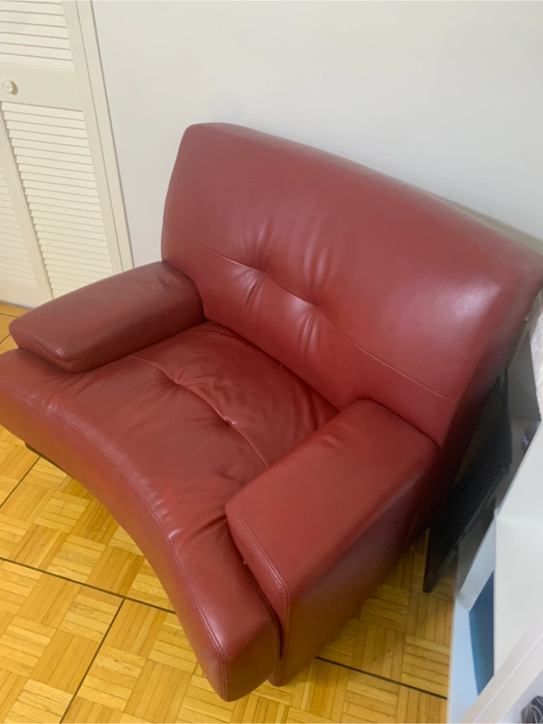 Red Leather Accent Chair - photo 4
