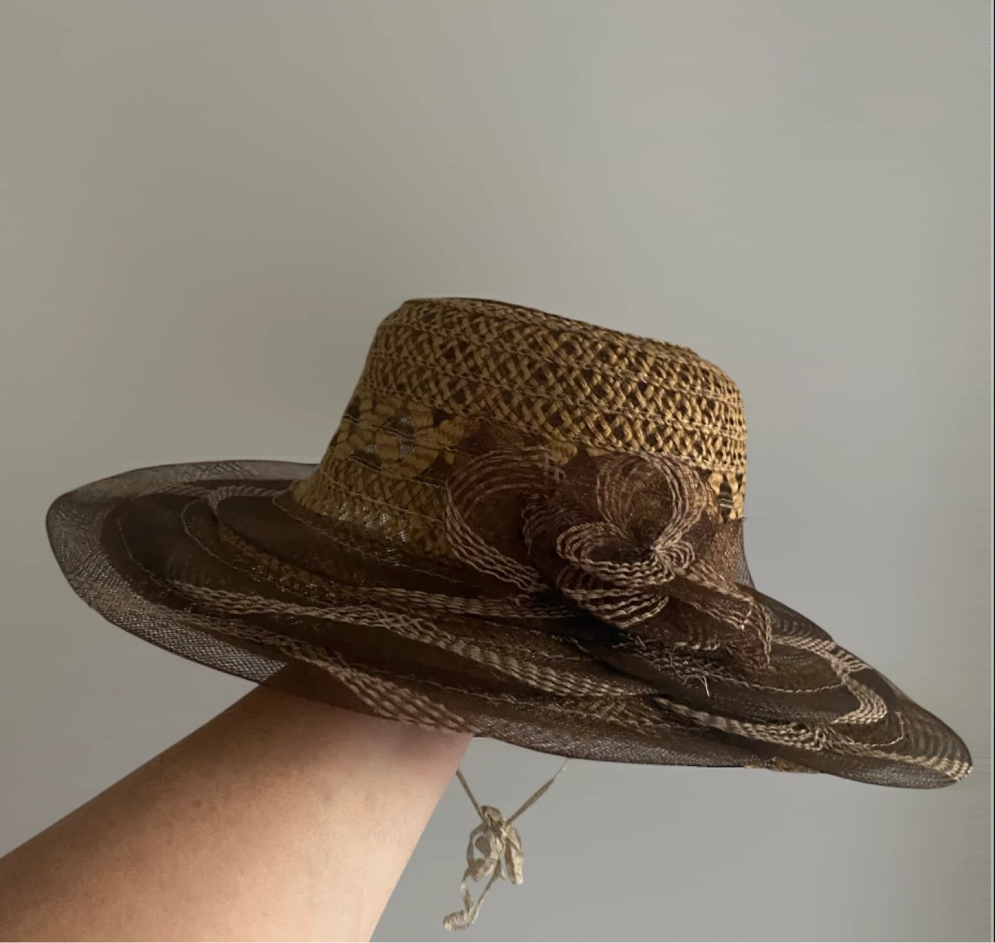 Women's Straw Sun Hat with Veil - photo 3