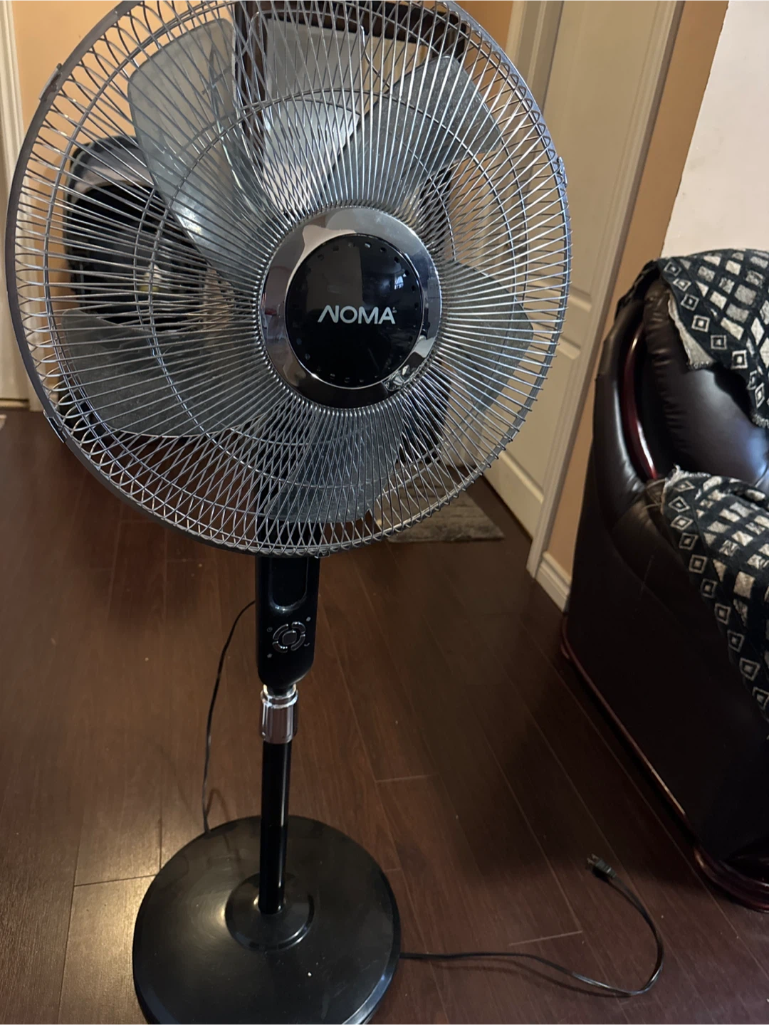 NOMA Pedestal Fan - photo 2