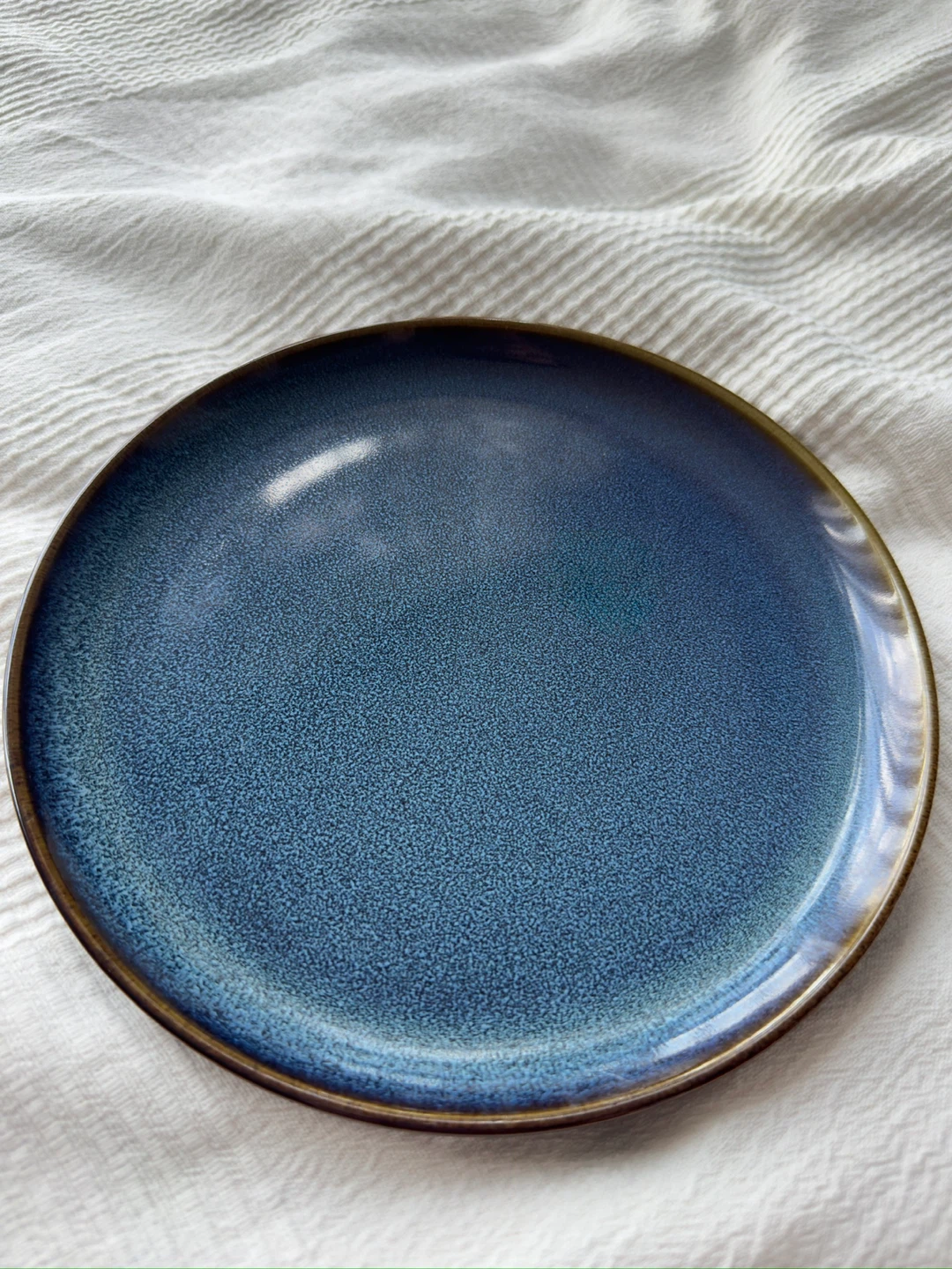 White Ceramic Serving Bowl and blue plates - photo 2