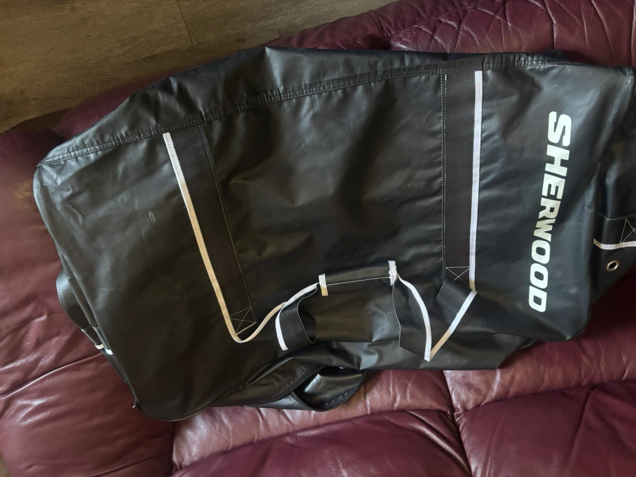 Sherwood hockey bag 30 in