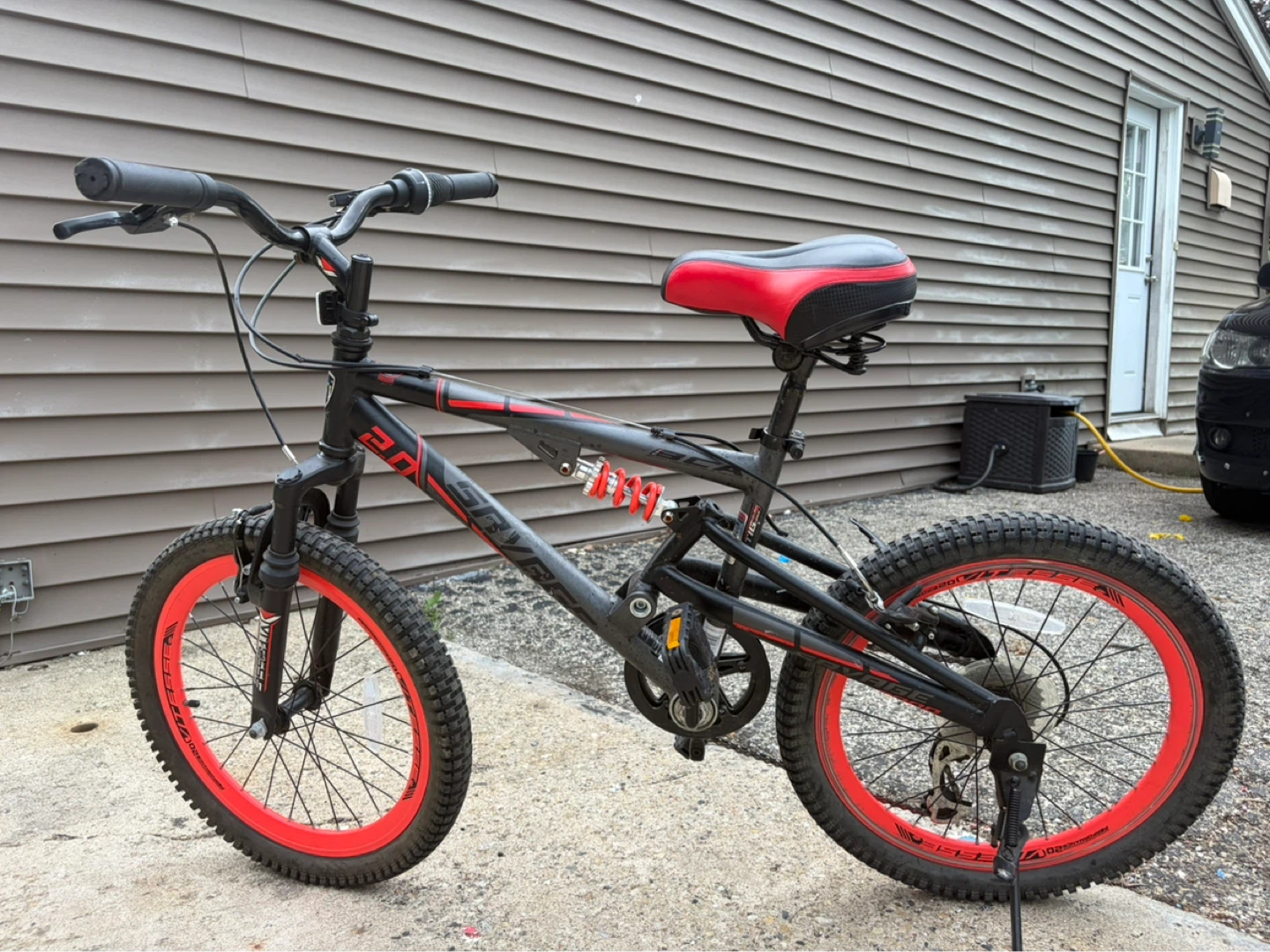 Black and Red Boys BMX Bike - photo 2
