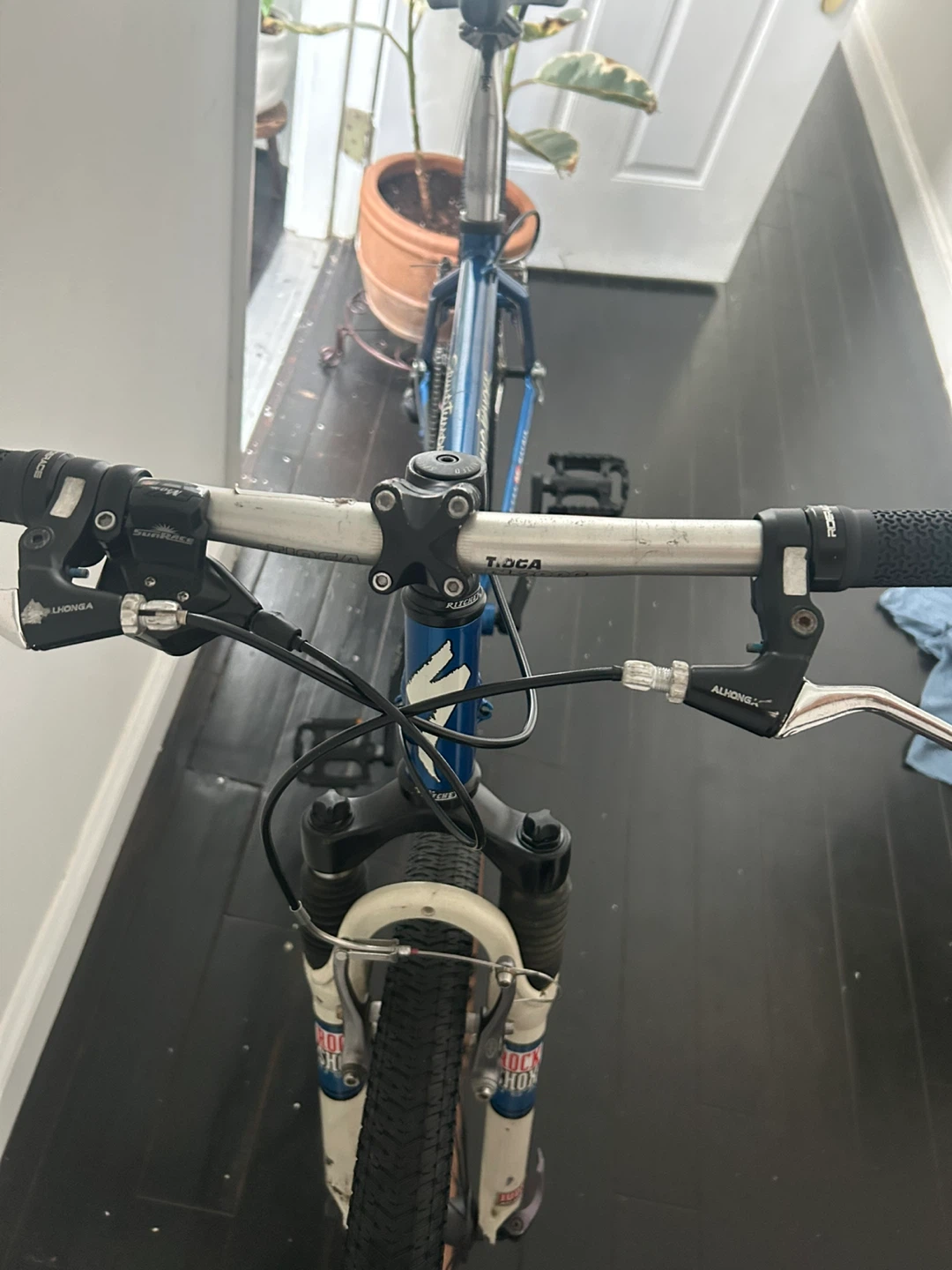 Specialized "SportsJumper" Mountain Bike - photo 2