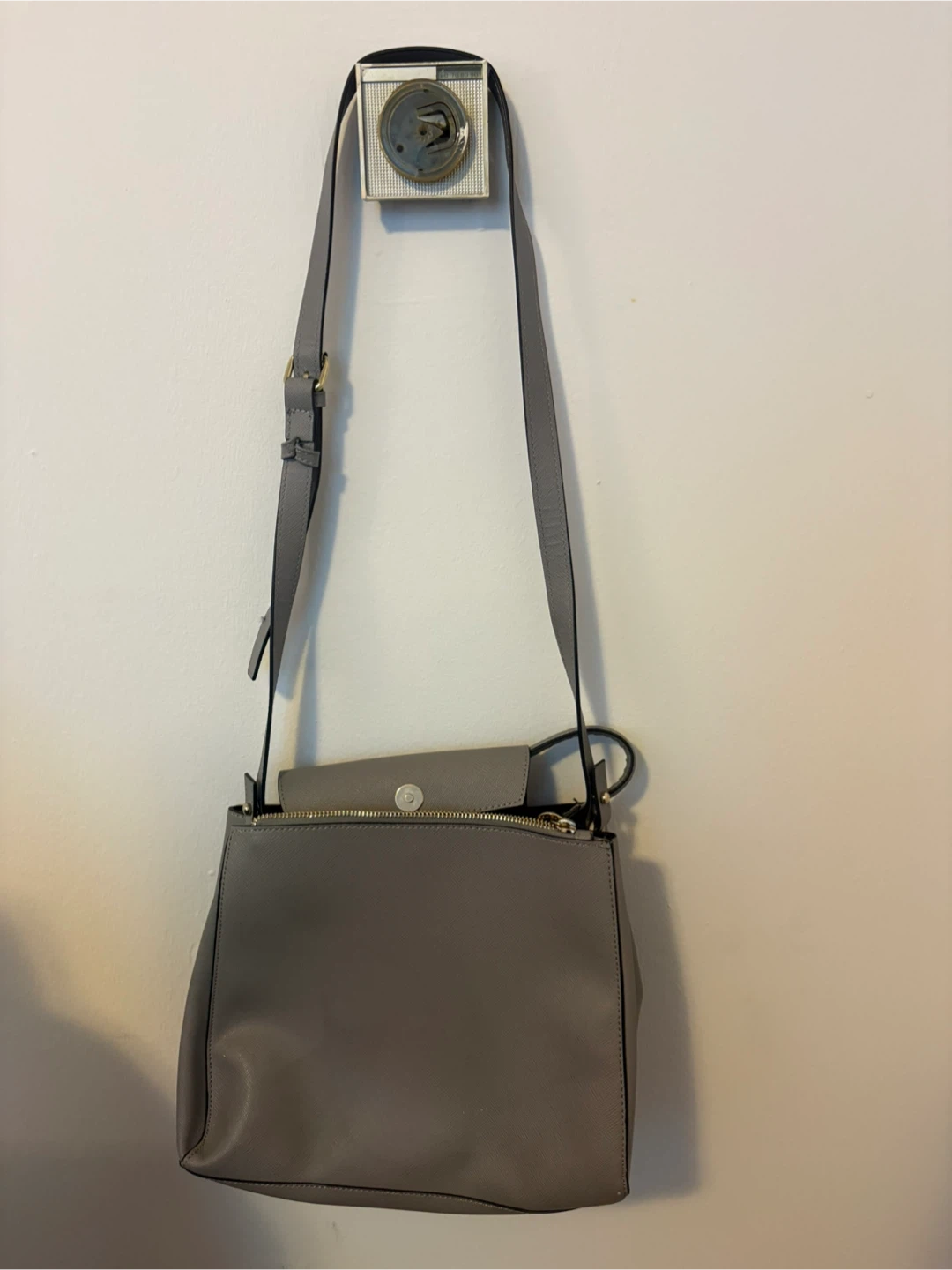 Crossbody bags available for sale - photo 2