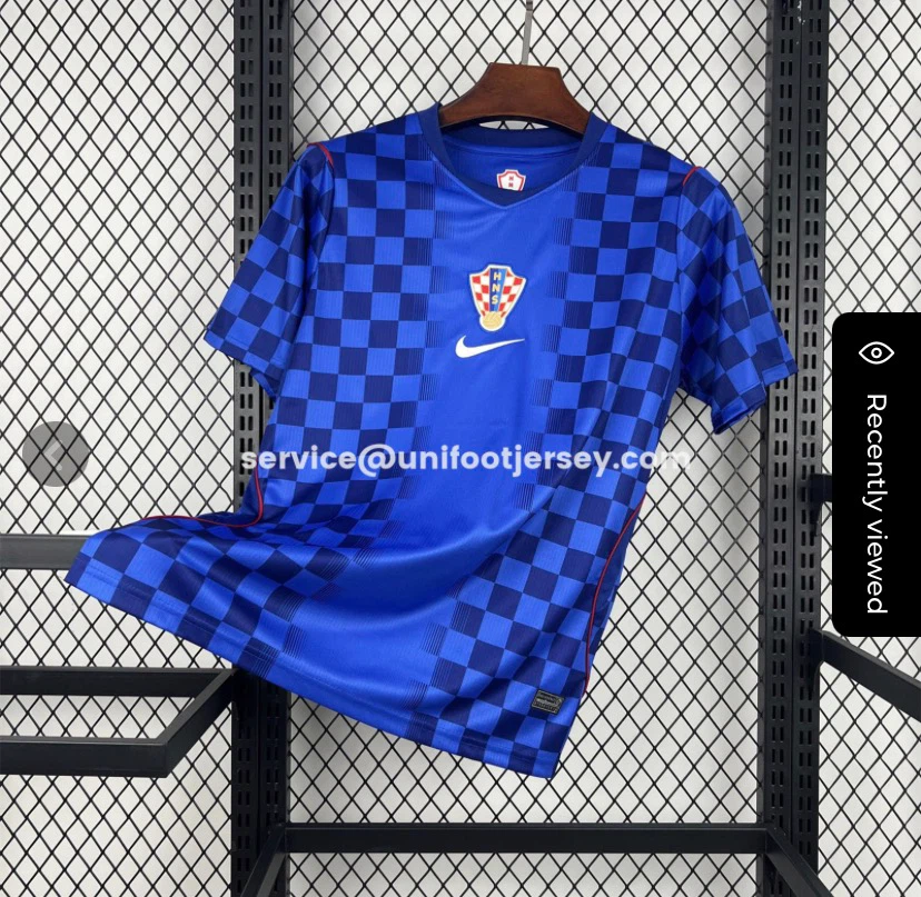 Croatia Soccer Jersey - Brand New (L) - photo 2
