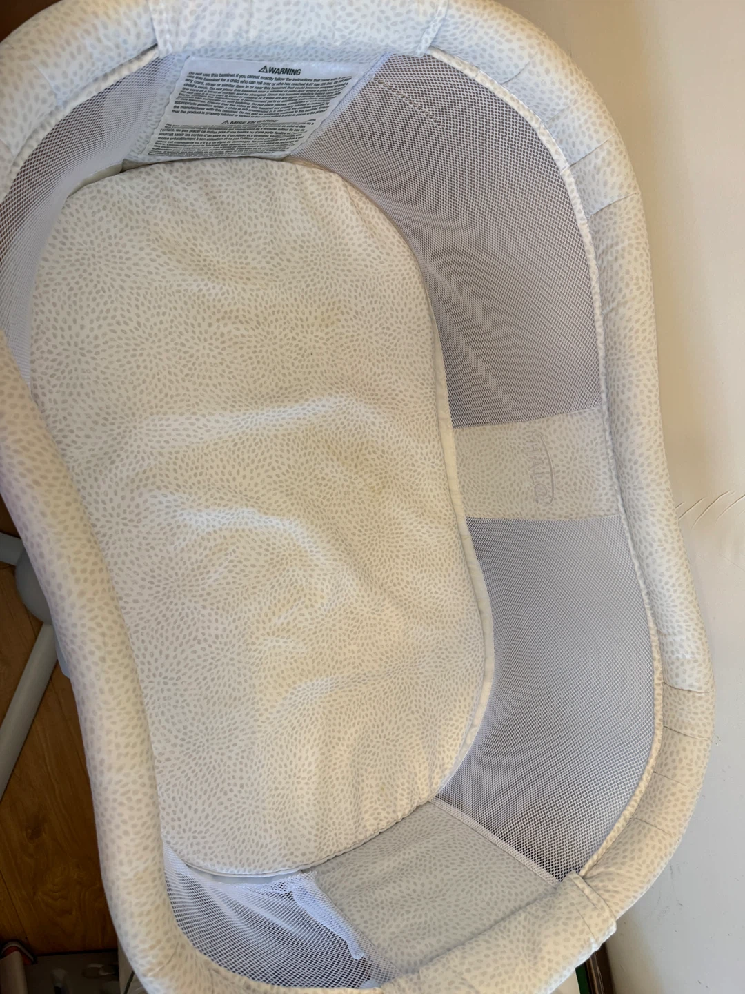 HALO BassiNest Swivel Sleeper Premiere Bassinet - photo 3