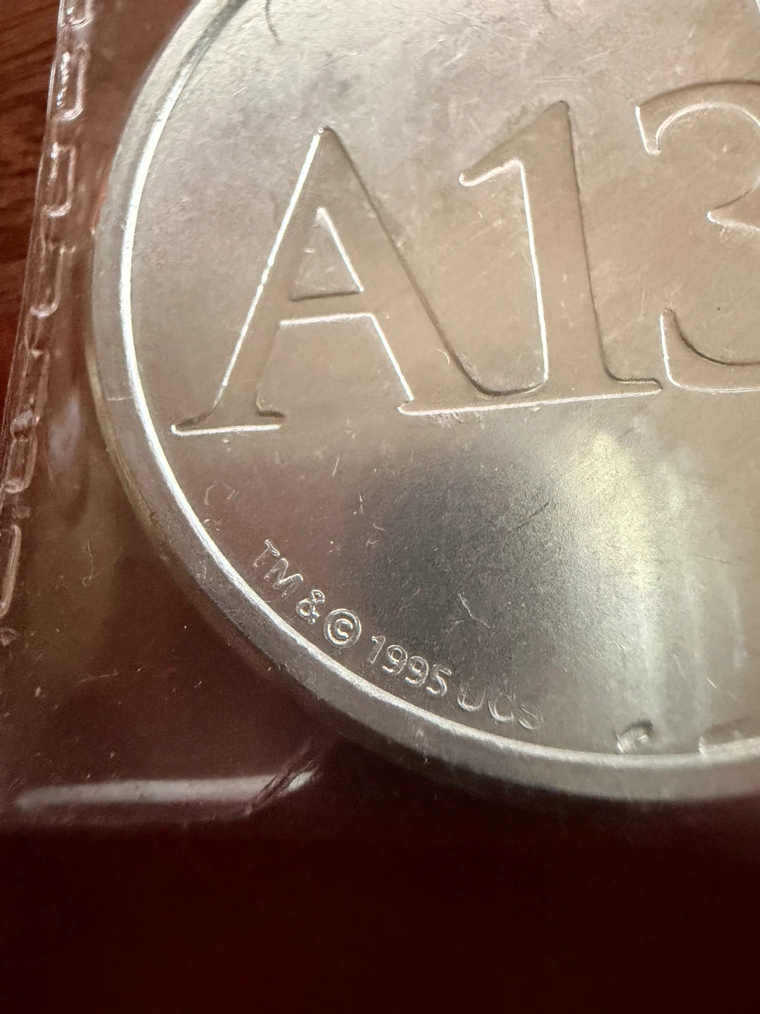Apollo 13 Commemorative Coin 1995 - photo 3
