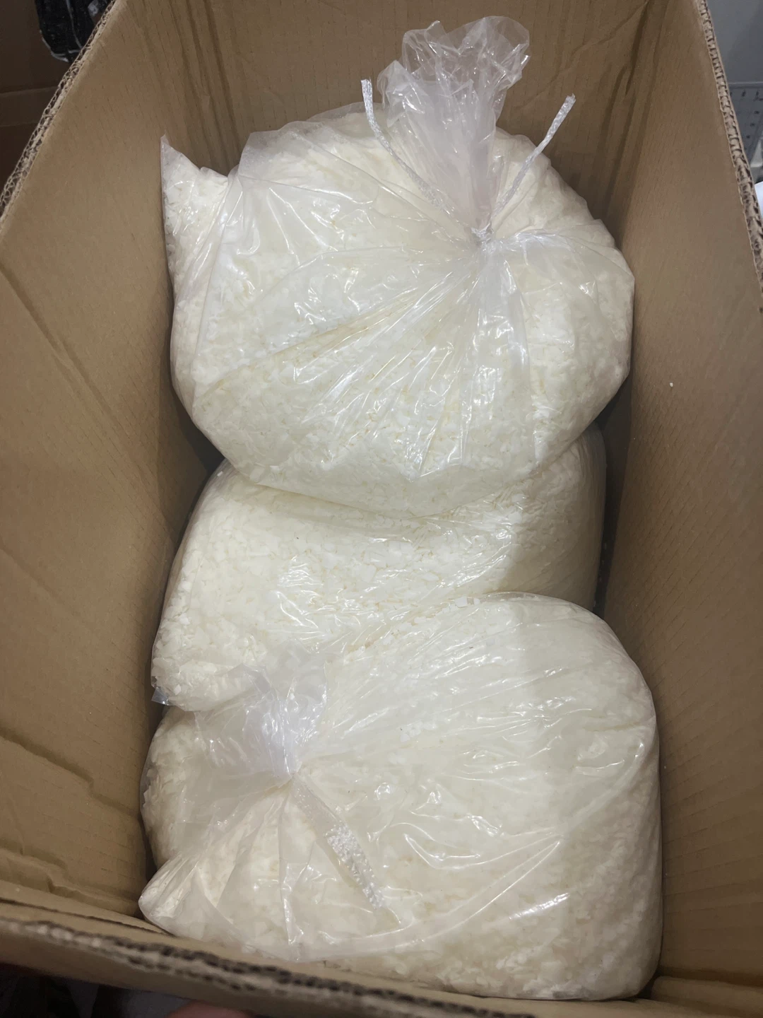 Bulk Soy Wax Flakes for Candle Making