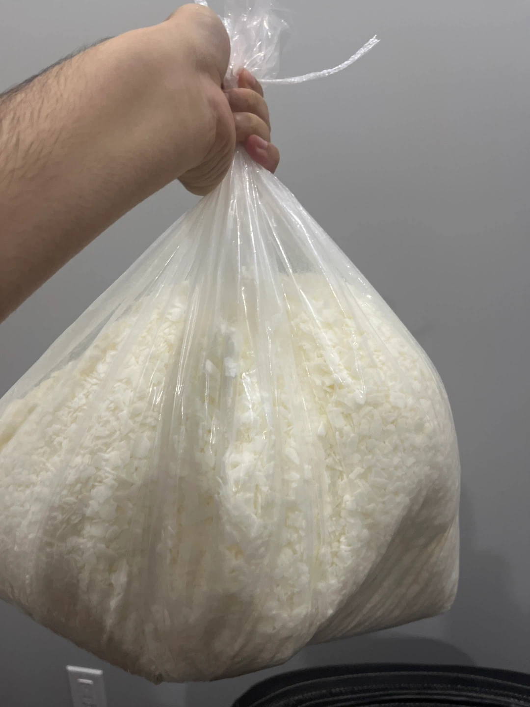 Bulk Soy Wax Flakes for Candle Making - photo 2