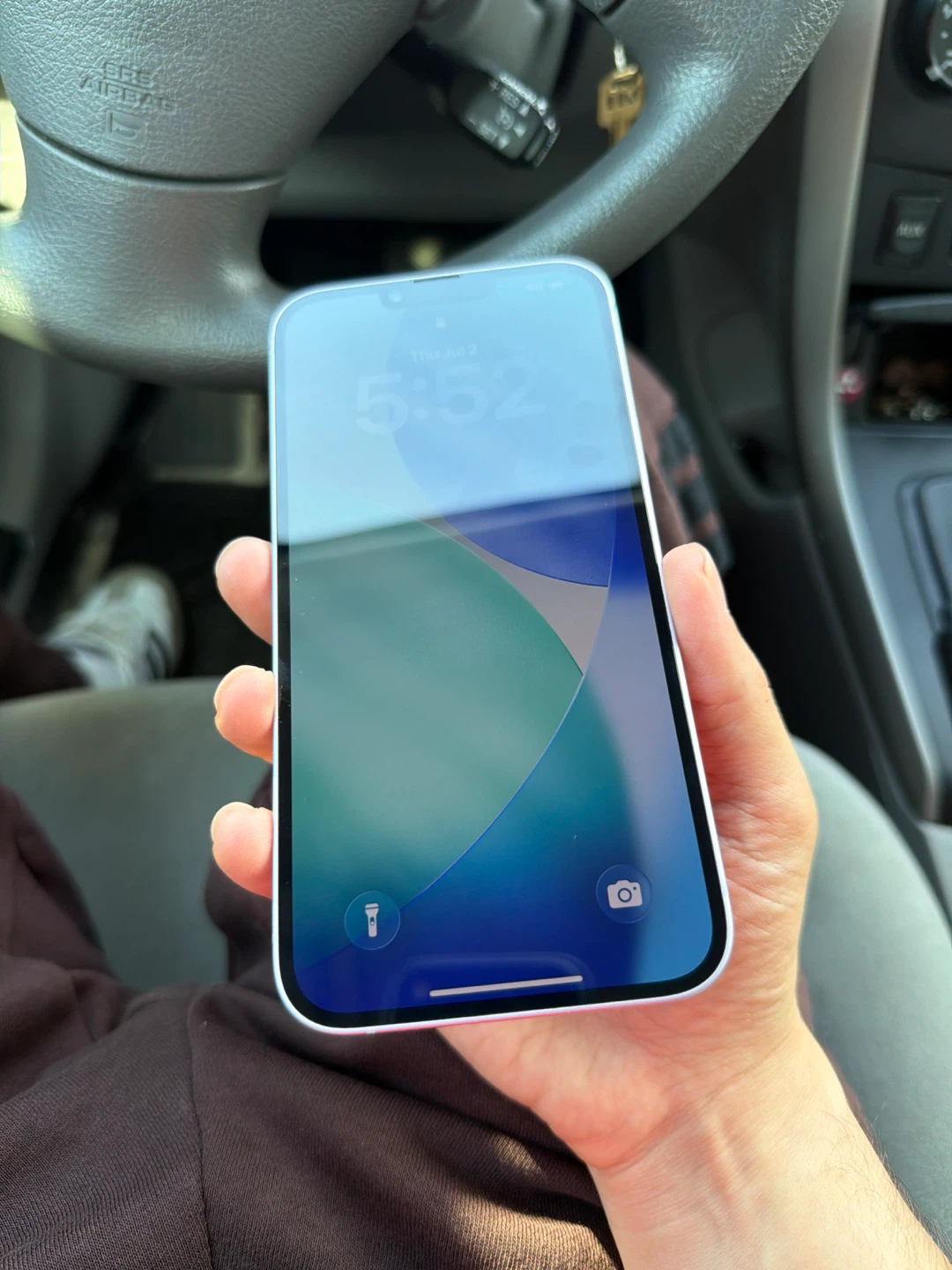 iPhone 14 Plus - Mint Condition - photo 2