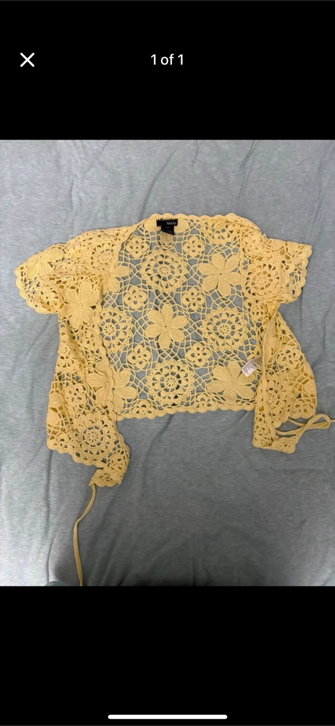 Kenzie yellow, knitted, short sleeve cardigan (size S women’s)