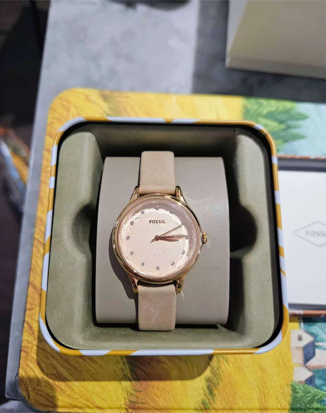 Fossil Women's Watch - NEED TO SELL EVERYTHING - photo 2