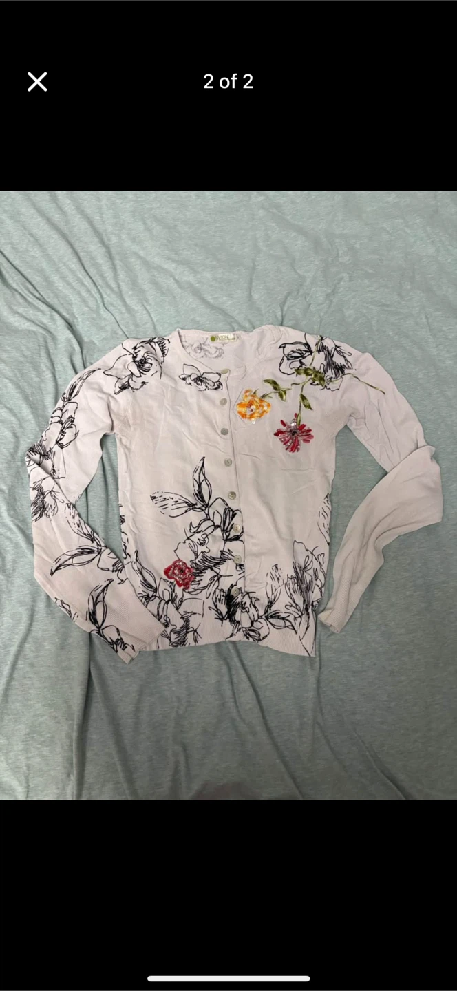 Nylon white, floral tank top and cardigan set! (size S women’s)