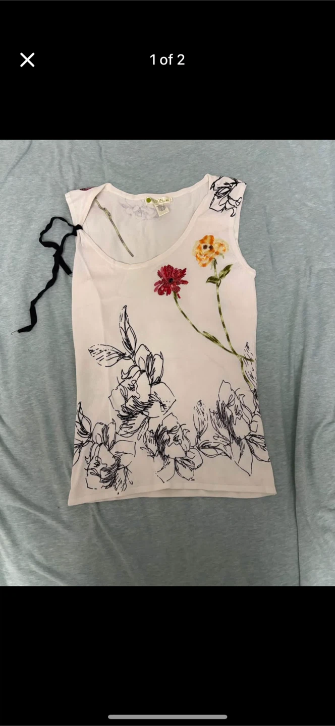 Nylon white, floral tank top and cardigan set! (size S women’s) - photo 2