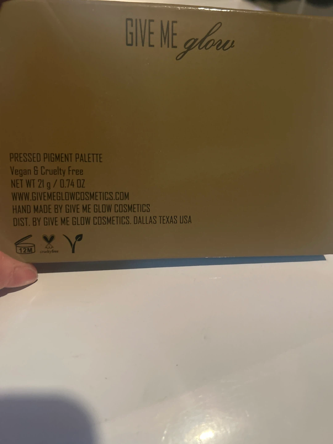 Give Me Glow Juicy Olive Pressed Pigment Palette - photo 2
