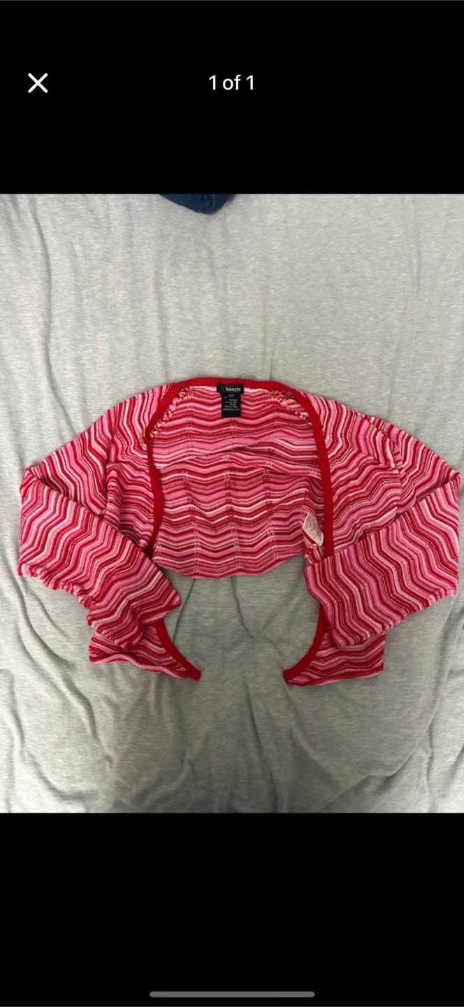 Kenzie Pink and Red Striped Cropped Cardigan (size s women’s)