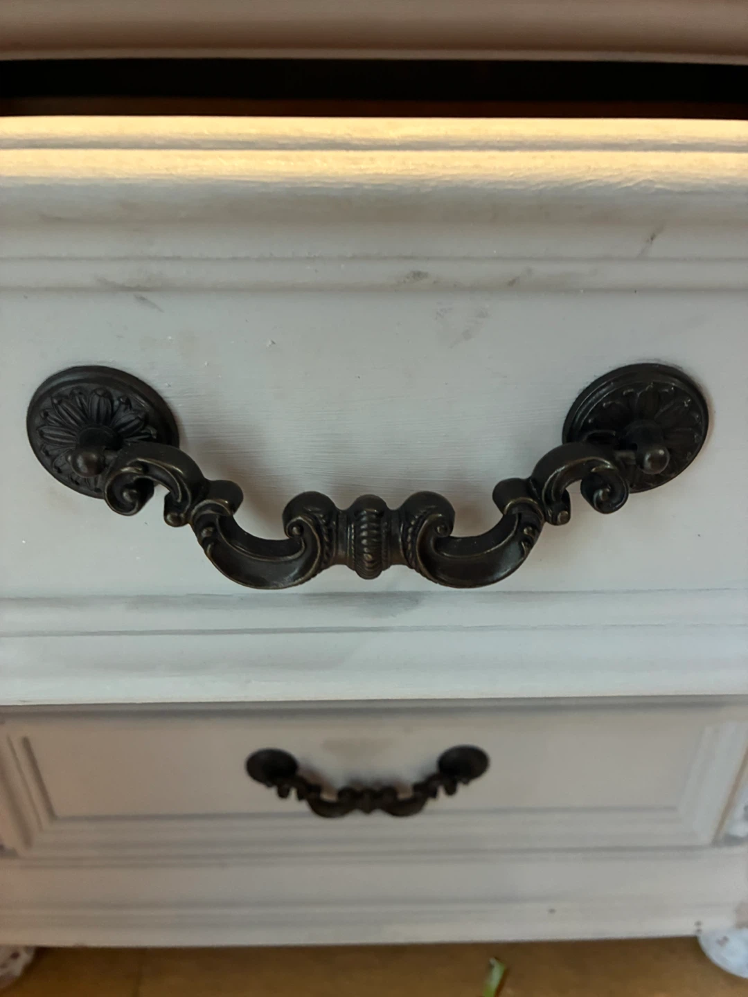 Liberty Furniture 3-Drawer Nightstand - photo 4