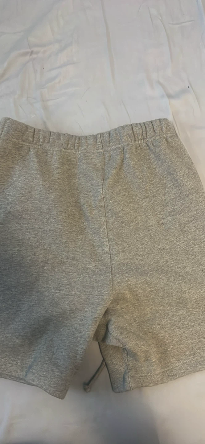 AUTHENTIC Grey ESSENTIALS Shorts BRAND NEW - photo 2