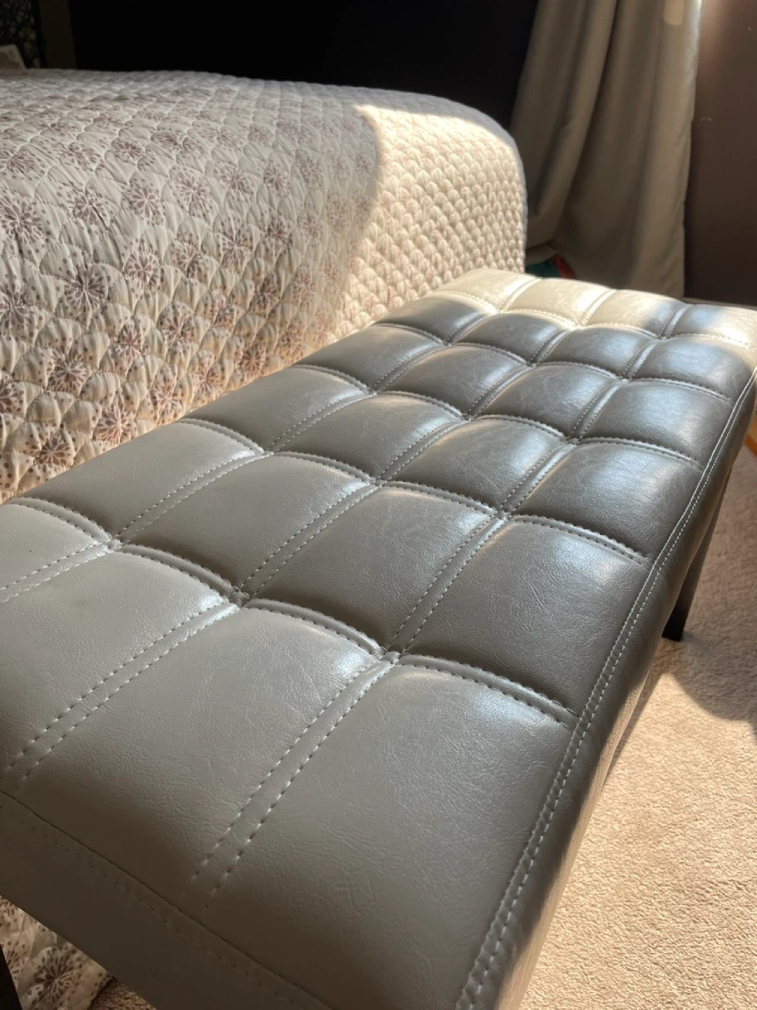 White Faux Leather Tufted Bench - photo 4