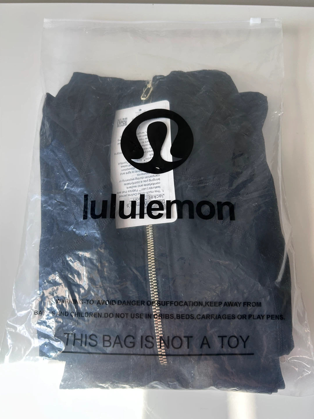 Lululemon Black Full Zip Jacket and Leggings Set - photo 4