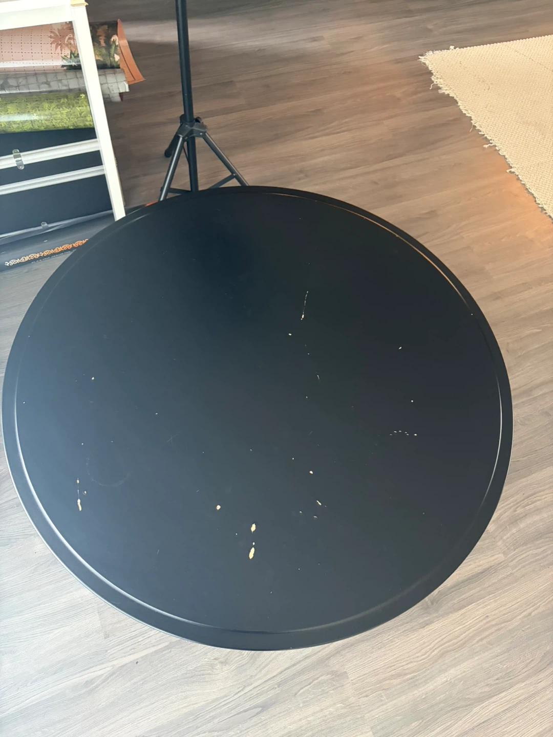 Black Round Dining Table - photo 3