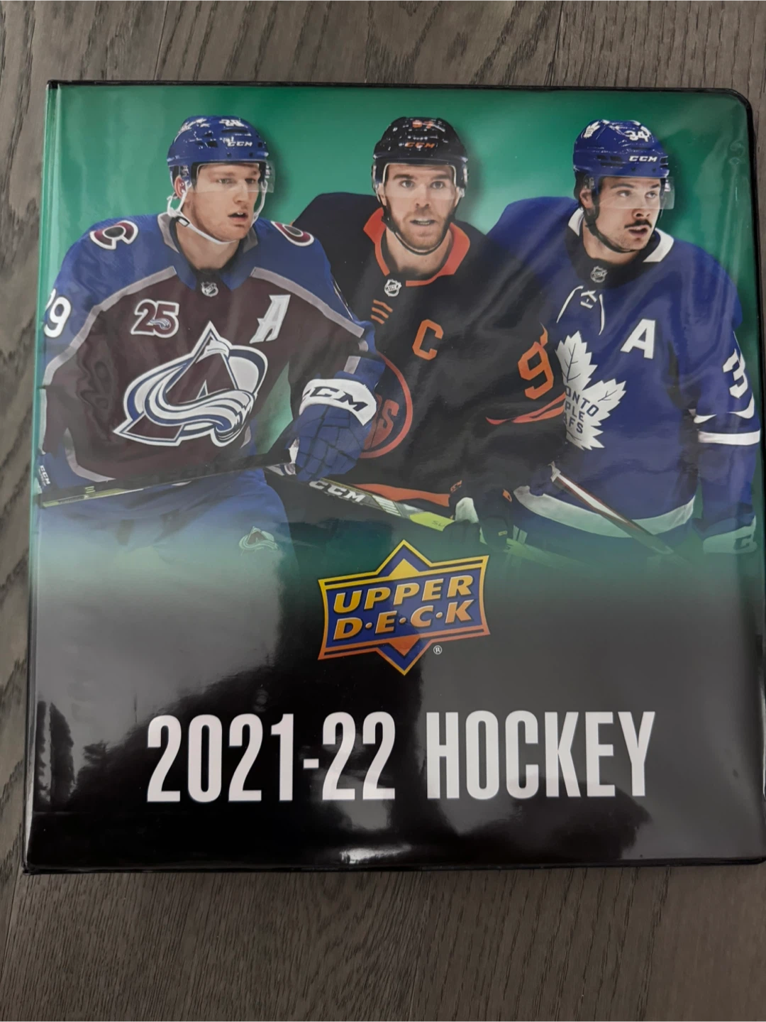 2023–24 Tim Hortons Hockey Card Lot – 36 Cards + Binder - photo 3