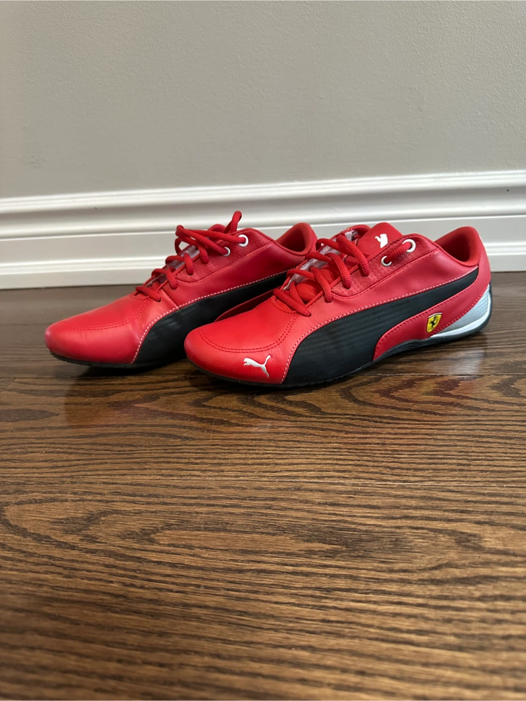 Men’s Puma x Ferrari Shoes US Size 9 - Like New
