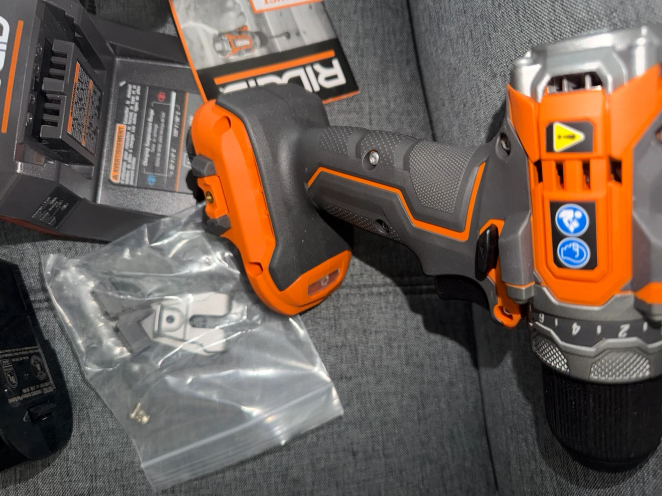 RIDGID 18V Cordless Drill with 2.0Ah Battery and Charger - photo 5