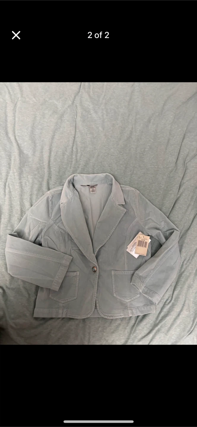 Guess light blue jeans and coat set BRAND NEW (size S women’s)
