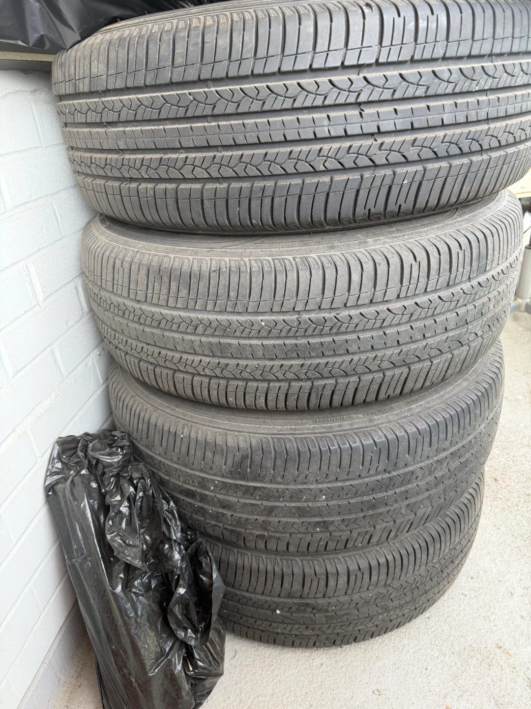 Nissan Tires - photo 2
