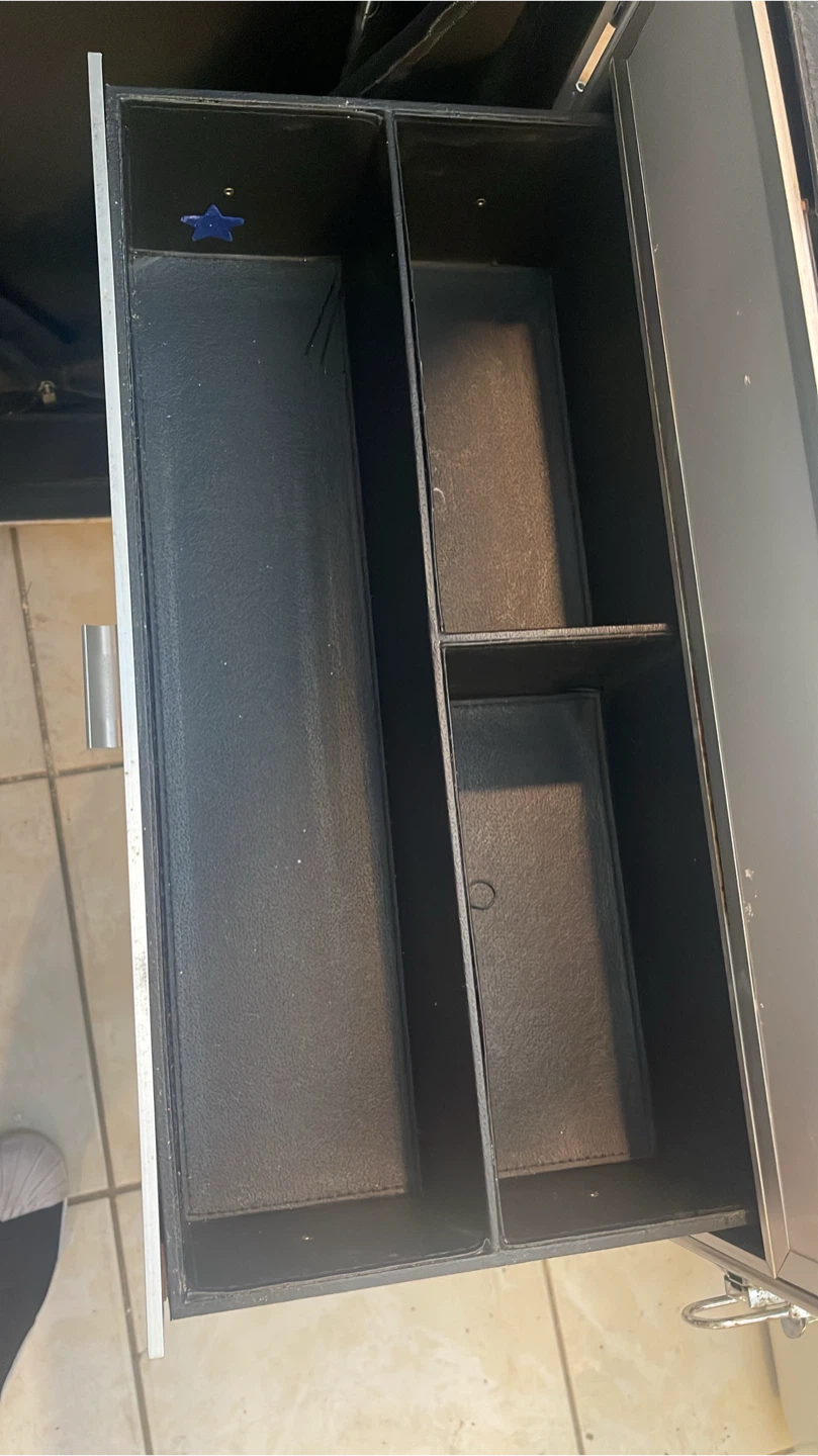 Silver Rolling Makeup Train Case with Drawers - photo 3