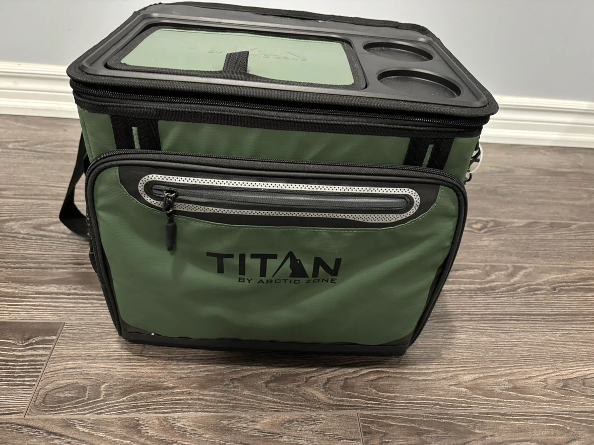 Titan by Arctic Zone Cooler Bag - Green