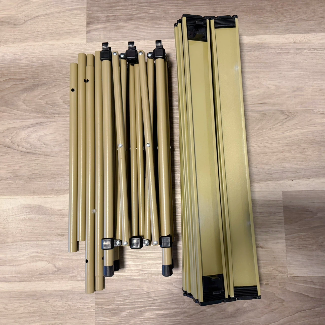 ⭐️SALE⭐️95% New Folding Camping Table - photo 2